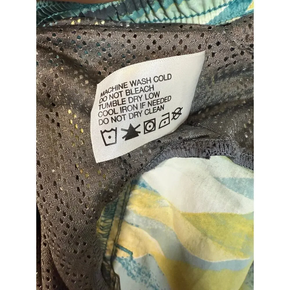 Orvis Mens Ultralight Trout Bum Mesh Lined Back Pocket Swimming Trunks - Large